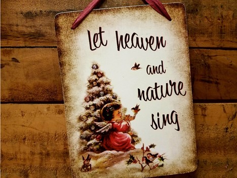 Holiday Decorations Let Heaven and Nature Sing  |  Yesterday's Best